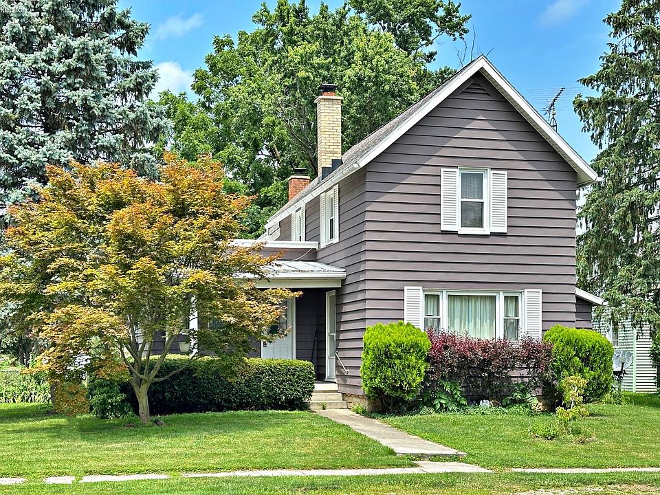 1st image of 199 E Davis St