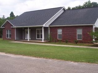 865 Melanie Ln, Thomasville, AL 36784