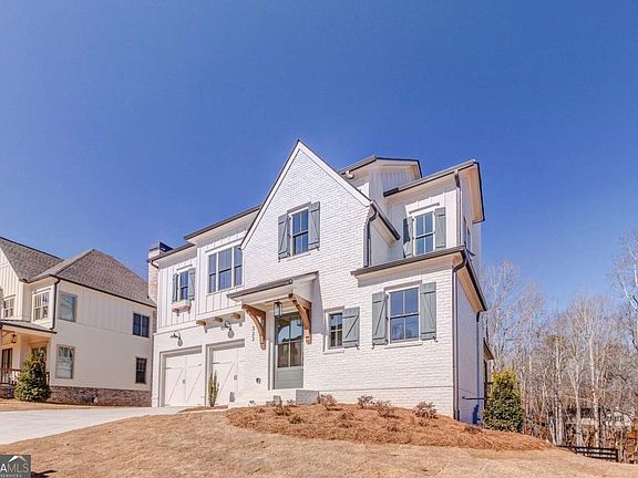 5th image of 323 Reese Way