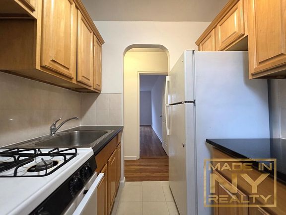 2nd image of 66-20 Wetherole St #D3