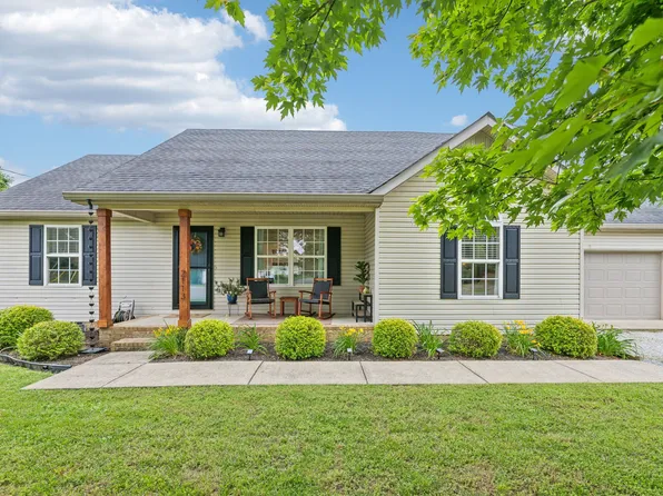 2113 Dothan Dr, Murfreesboro, TN 37128