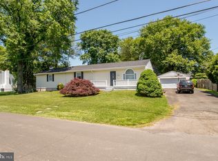 727 Linden Ave, Langhorne, PA