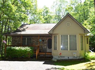 89 Laurel Cir, Terra Alta, WV 26764