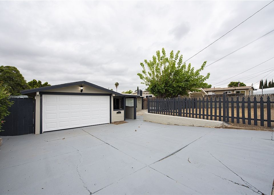 1st image of 9853 Ivanho St