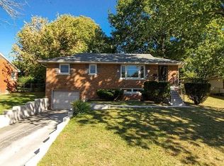 1744 Traveller Rd, Lexington, KY 40504