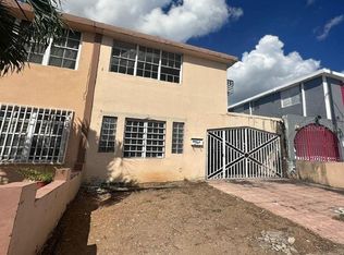 6 Calle, Bayamon, PR 00956