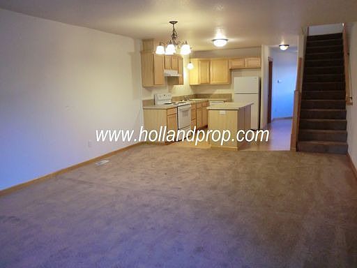 1st image of 6543-6547 SE Woodstock Blvd
