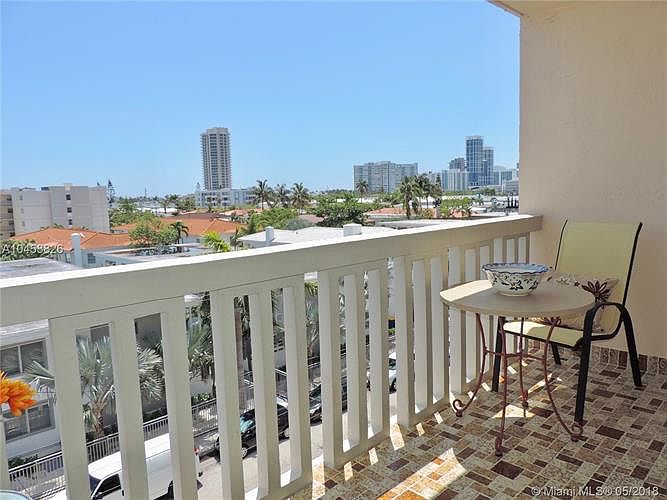 1st image of 7620 Carlyle Ave APT 506