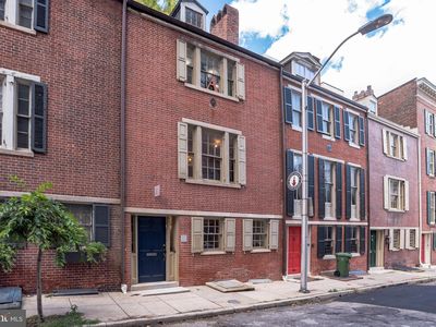 16 W Hamilton St, Baltimore, MD, 21201
