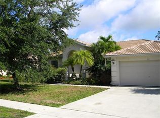 828 Grand Rapids Blvd, Naples, FL 34120