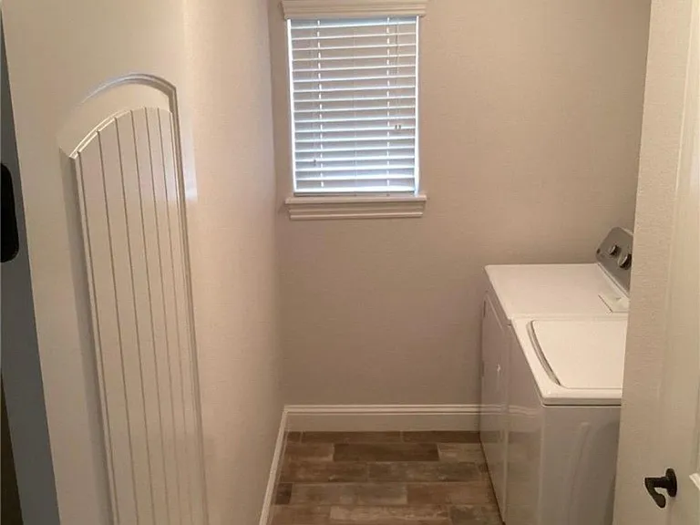 1150 Coventry Ln — Photo 19