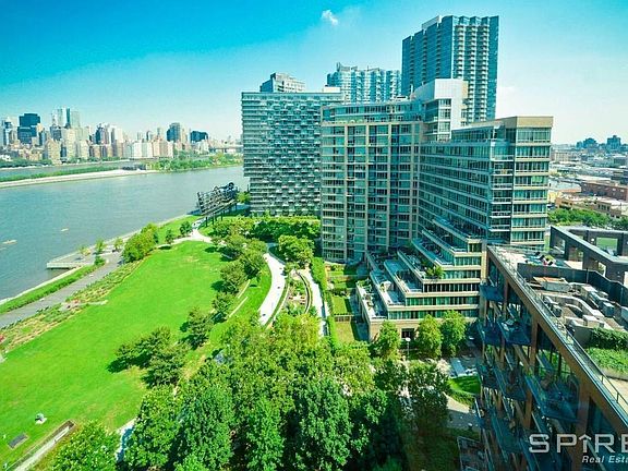 5th image of 4720 Center Blvd APT 1709