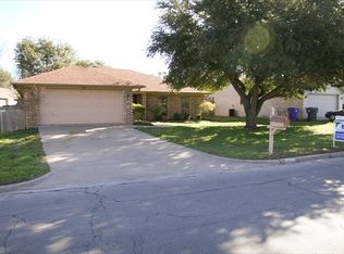 2004 Ramada Dr, Woodway, TX 76712