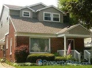 137 Chippewa Ave, Royal Oak, MI 48073