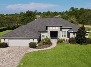 9483 Bear Paw Ct, Weeki Wachee, FL 34613