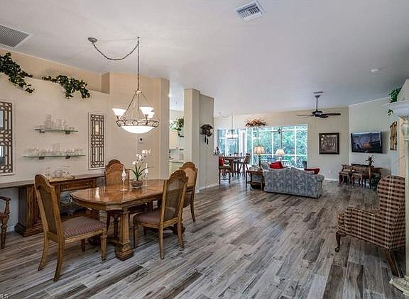 3rd image of 26367 Feathersound Dr