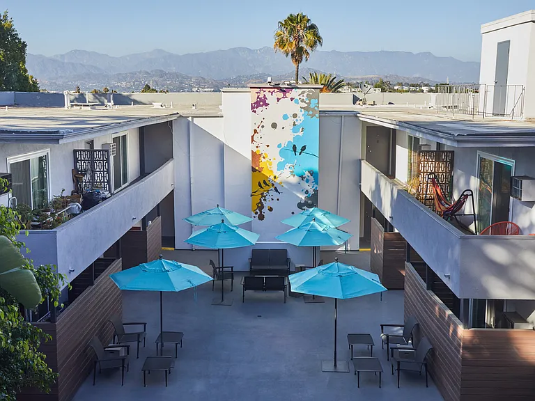 Outdoor Lounge