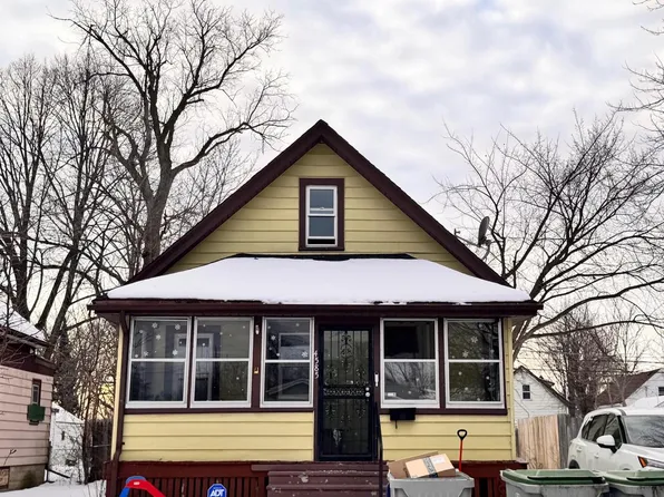 4585 North 50th STREET, Milwaukee, WI 53218