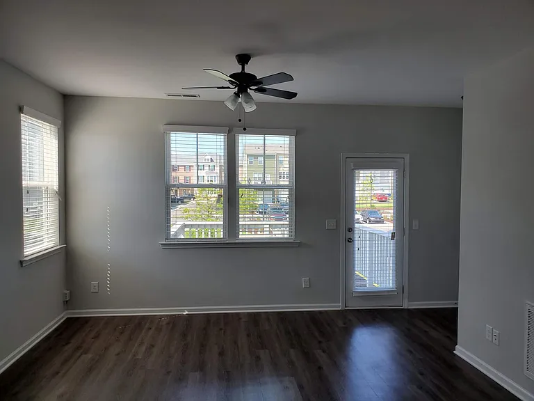 6509 Perry Creek Rd — Photo 22