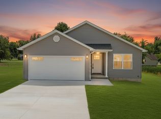 175 Baker St, North Vernon, IN 47265