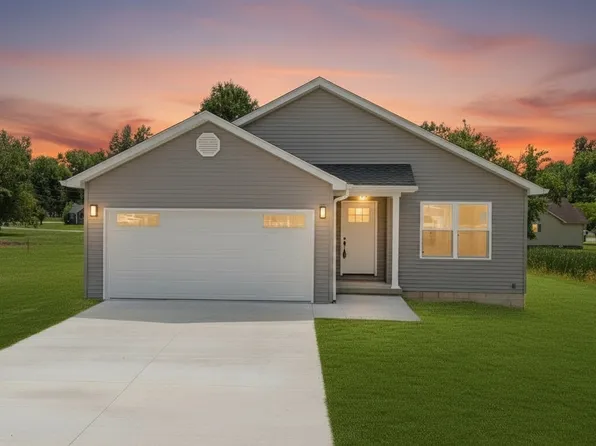 175 Baker St, North Vernon, IN 47265