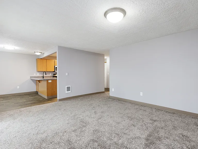2509 SE 109th Ave #1 — Photo 6