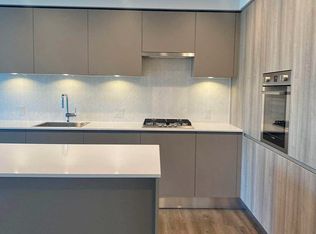 3809 Evergreen Pl #2311, Burnaby, BC V3J0M1