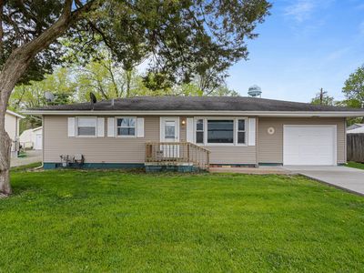 209 E Market St, Sadorus, IL, 61872