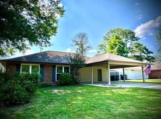 1223 Quail Hollow Dr, Baton Rouge, LA 70810