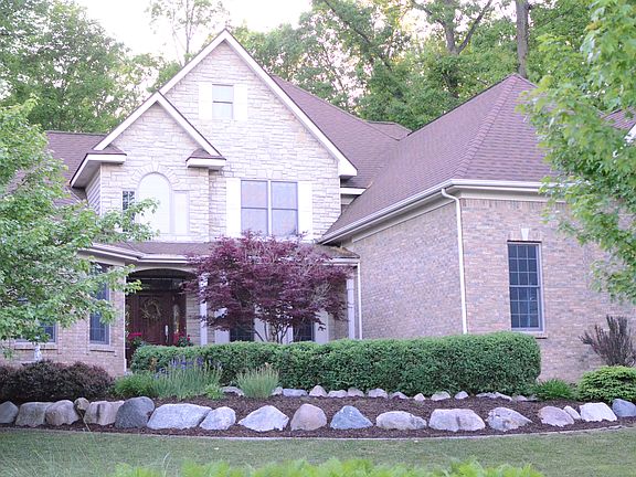 2nd image of 5857 Westwood Dr