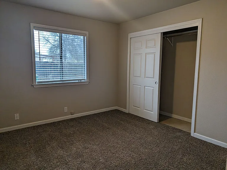3861 Hurner Ct — Photo 8