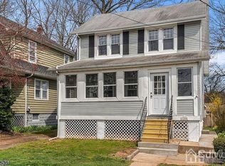 184 Elmhurst Ave, Iselin, NJ 08830