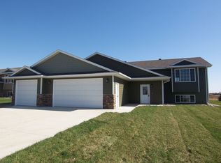 2323 16th Ave S, Brookings, SD 57006