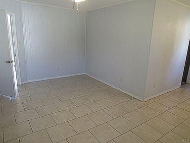 4th image of 4140 Capri Dr