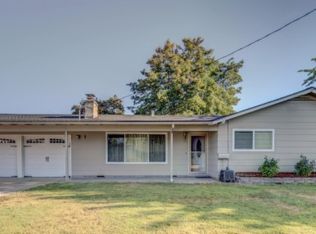 103 Victoria Way, Central Pt, OR 97502