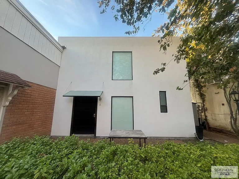 440-3 Champion St #3 — Photo 2