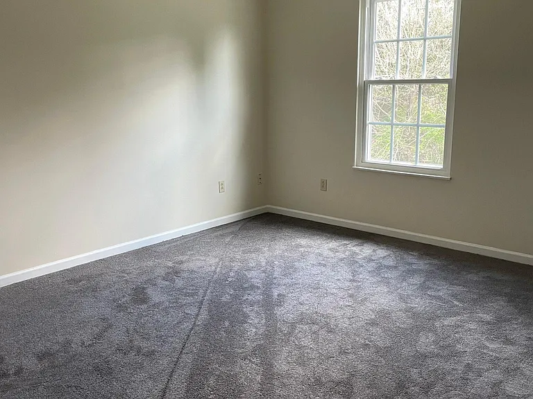 1216 W Broadway Ave — Photo 11