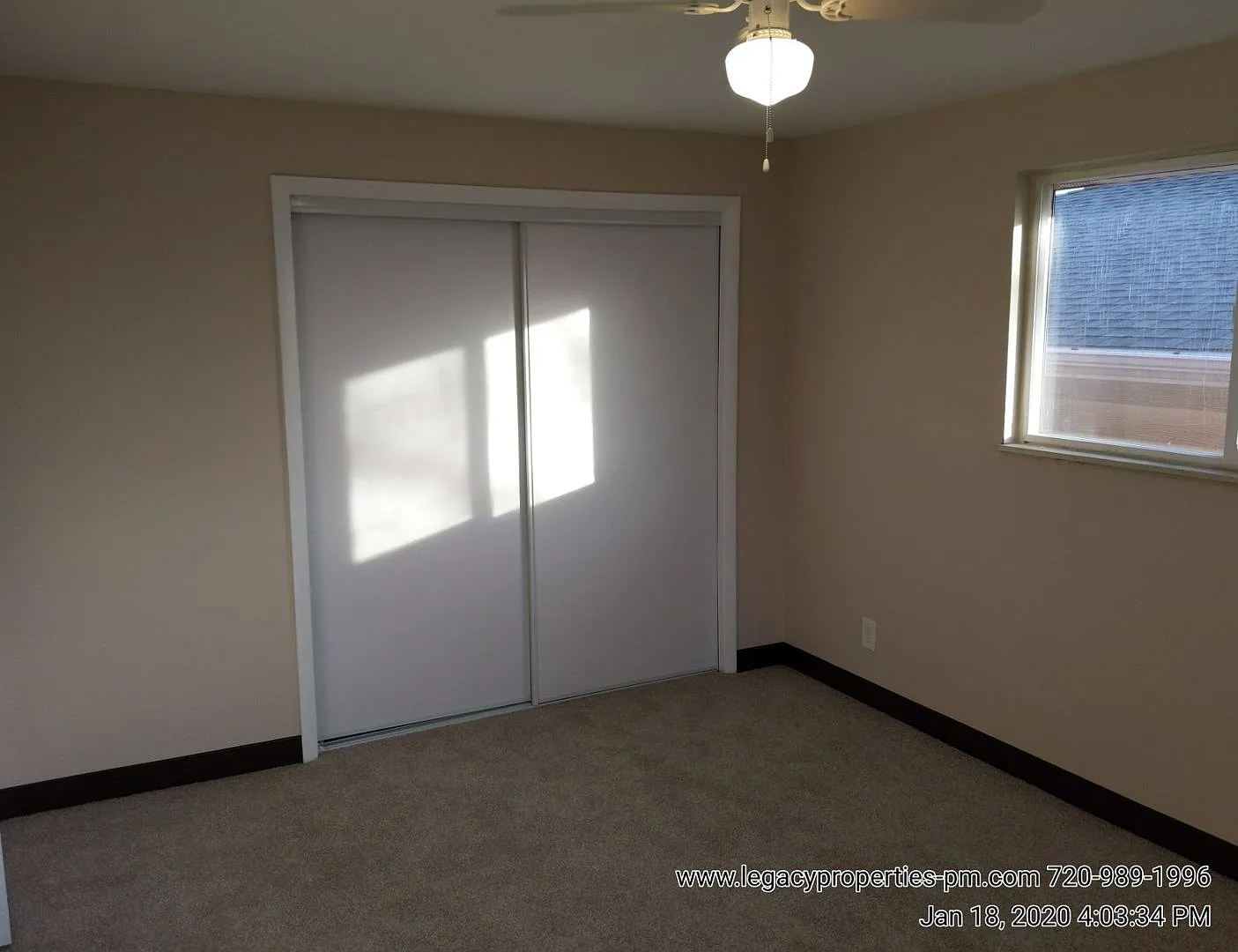 Quaint 2 bed/ 1 bath condo — Photo 2