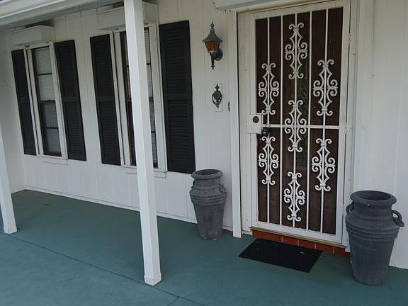 5th image of 492 Desoto Dr