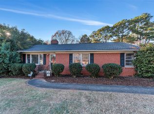 629 Armstrong Park Rd, Gastonia, NC 28054
