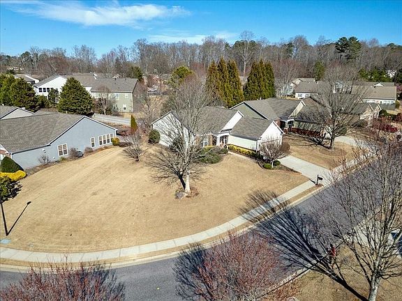 2nd image of 5015 Kings Common Way