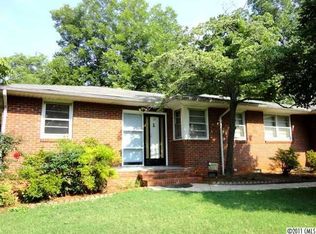 1501 Cyrus Dr, Charlotte, NC 28205