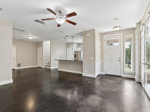2nd image of 3500 Robinson Ave