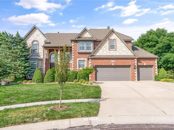 11320 W 142nd St, Overland Park, KS 66221