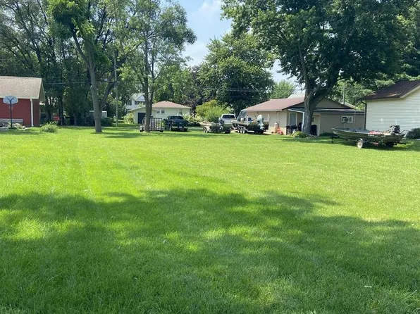 000 Dousman Street, Prairie Du Chien, WI 53821