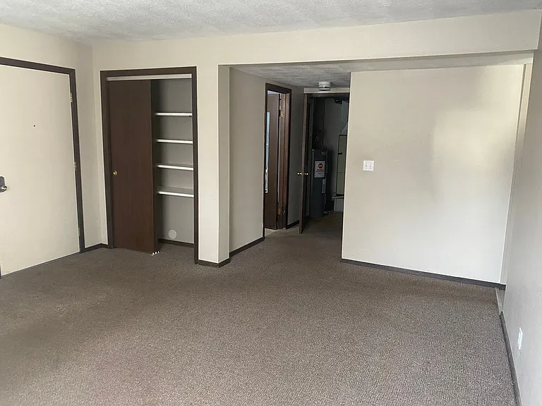 301 N Carole Ave — Photo 7
