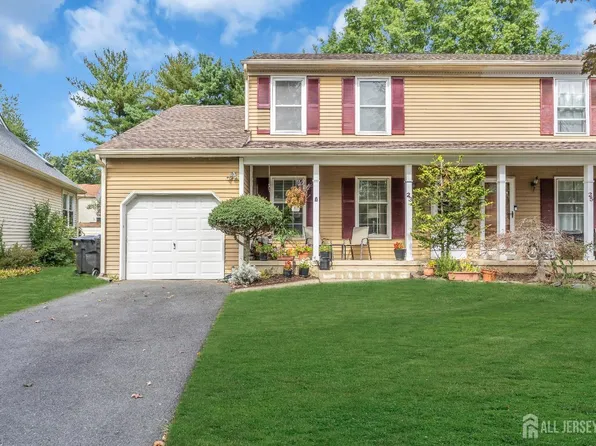 23 Allison Dr, East Brunswick, NJ 08816