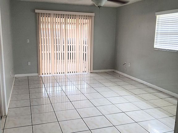 3rd image of 2216 Barbados Ct