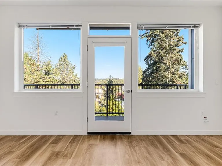 Hermoso View Apartments — Photo 48