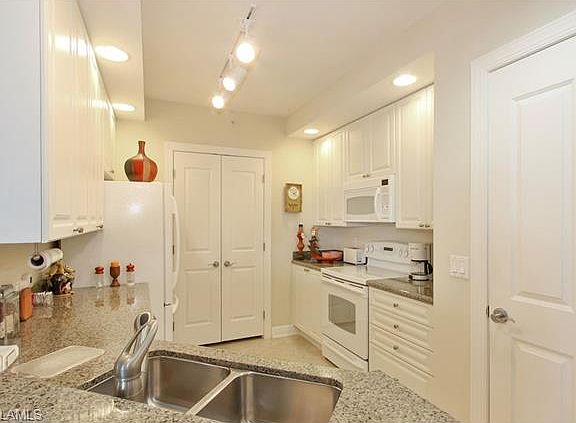 4th image of 2825 Palm Beach Blvd APT 502